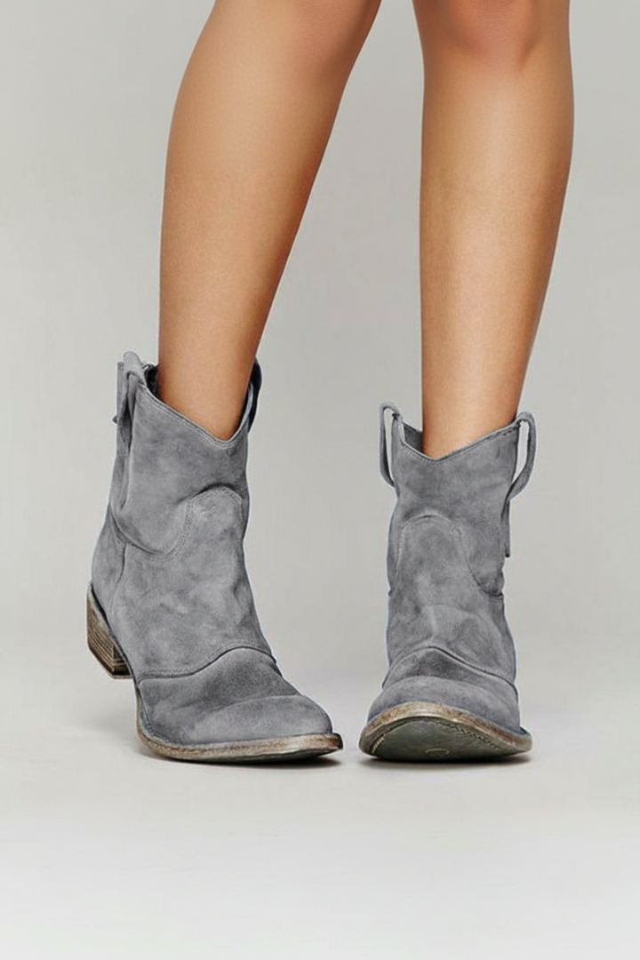 Barbara | Classic Boots